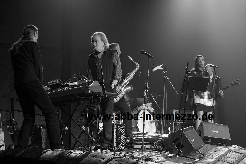 Lars Rudolfsson, Benny und Fire! im Oriontheater - © Micke Bayart Lars Rudolfsson, Benny und Fire! im Oriontheater - © Micke Bayart