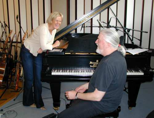 Frida und Jon Lord bei der Aufnahme Frida und Jon Lord bei der Aufnahme