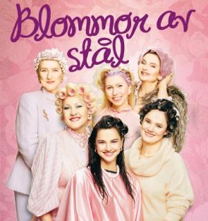 Linda Ulvaeus (in the center) in 'Blommor av stål'