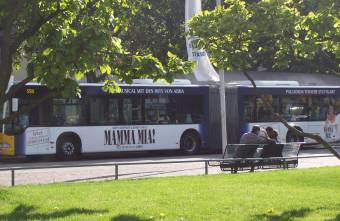 Mamma Mia!-Bus in Stuttgart