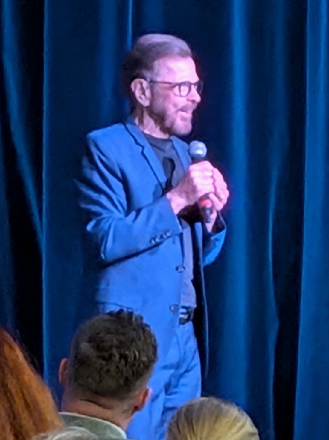Bj&ouml;rn on stage