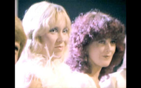 Super Trouper Deluxe